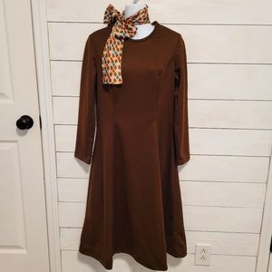Vintage 60' or 70's retro brown polyester long sleeved dress with scarf